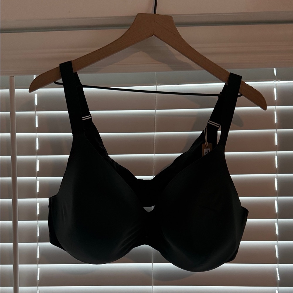 SKIMS Classic Black Bra